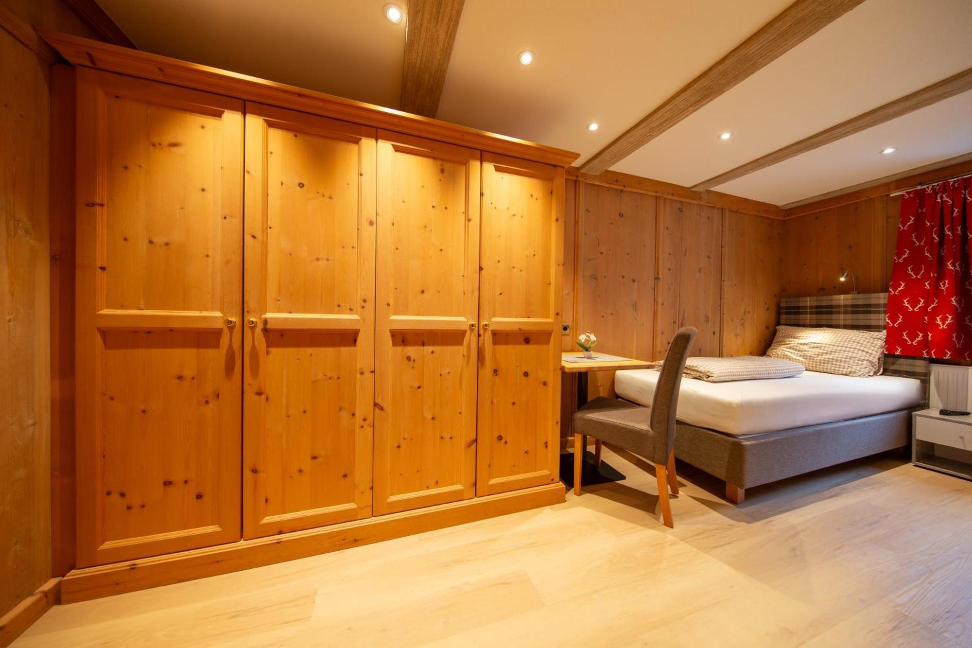 Hotel Garni Schoenblick Solden Ngoại thất bức ảnh
