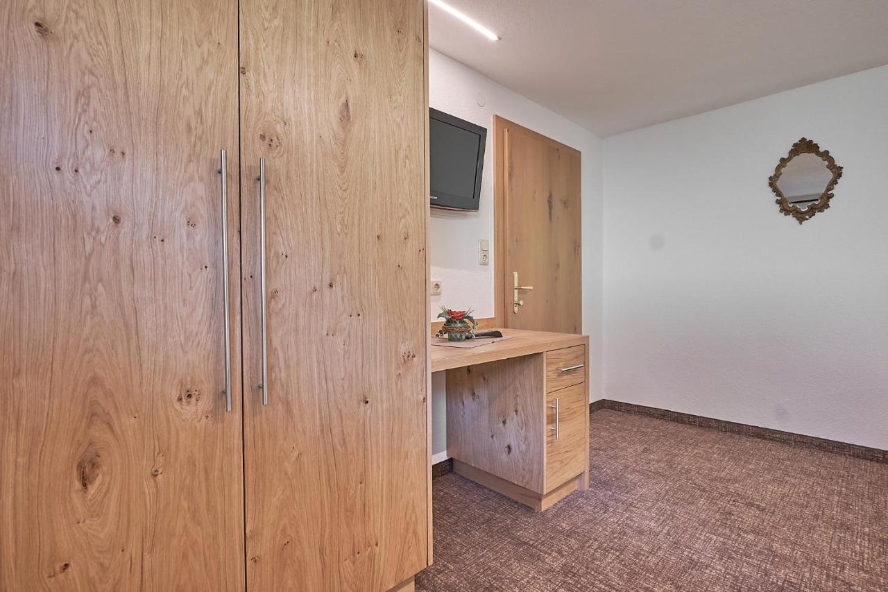 Hotel Garni Schoenblick Solden Ngoại thất bức ảnh
